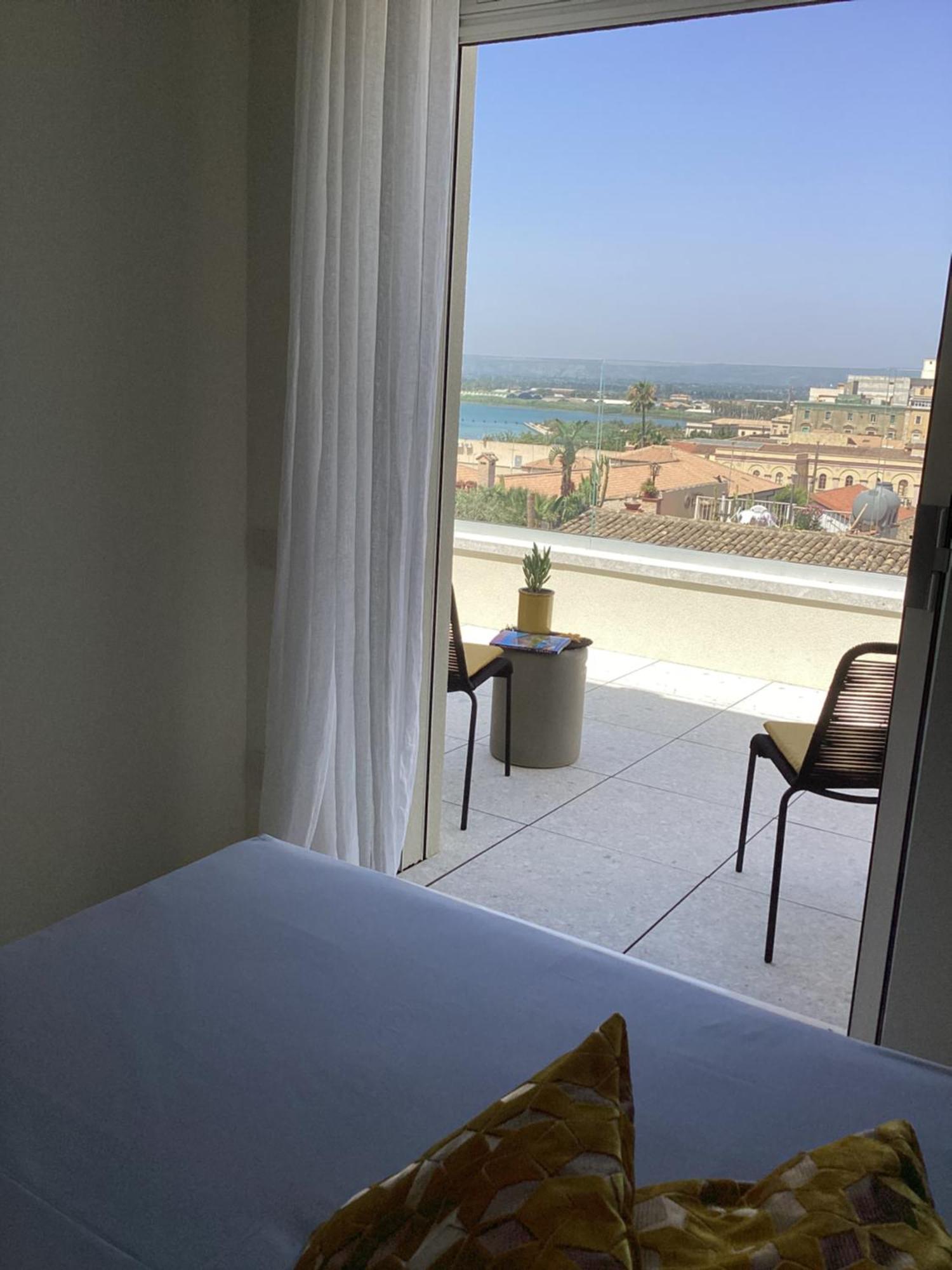 Bed and Breakfast La Terrazza Sul Porto Syrakus Exterior foto